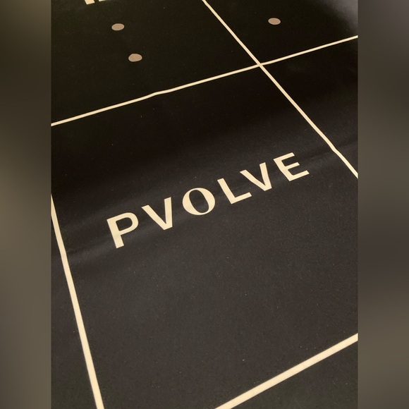 Pvolve Precision Mat 💪 - Picture 3 of 7